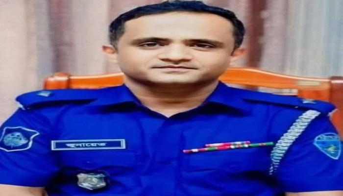 কুমিল্লা জেলার শ্রেষ্ঠ ওসি দাউদকান্দি মডেল থানা জুনায়েত চৌধুরী