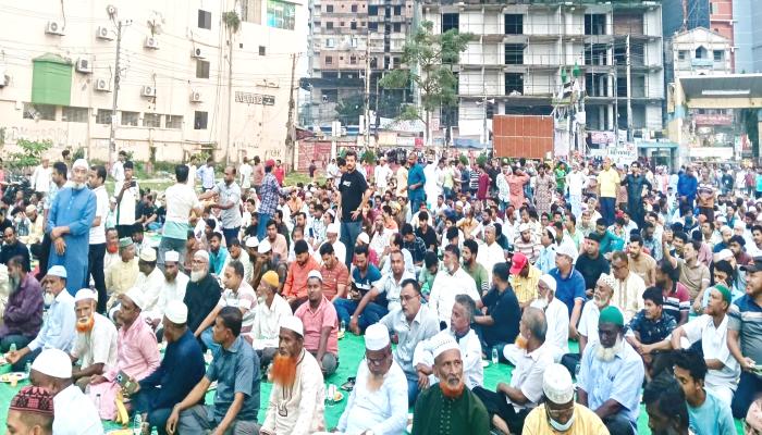 হাজী ইয়াছিনের মনোনয়ন প্রত্যাশায়   রোজা গণ-ইফতার ও দোয়া