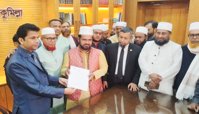 কুমিল্লা-১০ আসনে জামায়াত   প্রার্থী ইয়াসিন আরাফাতের   মনোনয়নপত্র সংগ্রহ