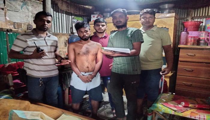 বুড়িচংয়ে পুলিশের অভিযানে ইয়াবাসহ এক মাদক ব্যবসায়ী আটক