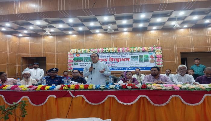 বুড়িচংয়ে ৩ হাজার ৩৩০ কৃষকের মাঝে কৃষি প্রণোদনা বিতরণ কর্মসূচির উদ্বোধন