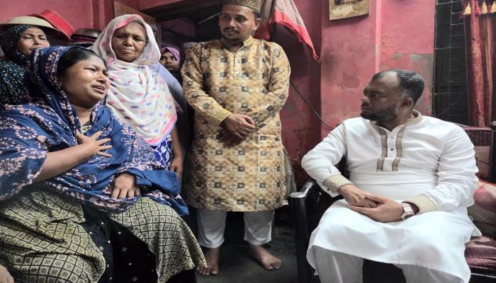 গুলিবিদ্ধ শিক্ষার্থী ইথানের চিকিৎসায় কুসিক প্রশাসক টিপু