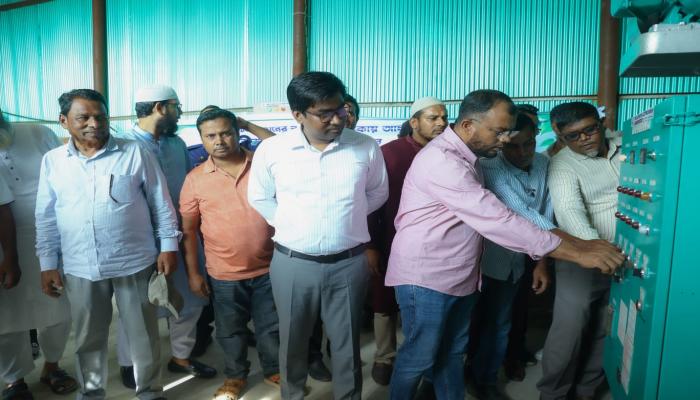 কুমিল্লায় আধুনিক মেডিকেল বর্জ্য  ইনসিনারেশন প্ল্যান্টের উদ্বোধন করলেন কুসিক প্রশাসক