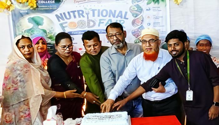 পদুয়ার বাজার বিশ্বরোডস্থ আর্ট নার্সিং কলেজে ফুড ফেয়ার অনুষ্ঠিত