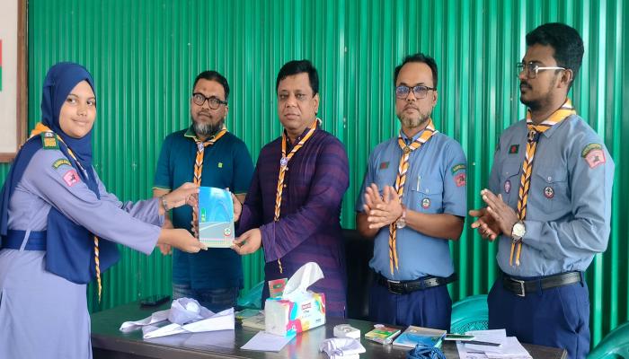 মেজর আবদুল গণি মুক্ত স্কাউট গ্রুপের মিটিং ও পুরস্কার বিতরন
