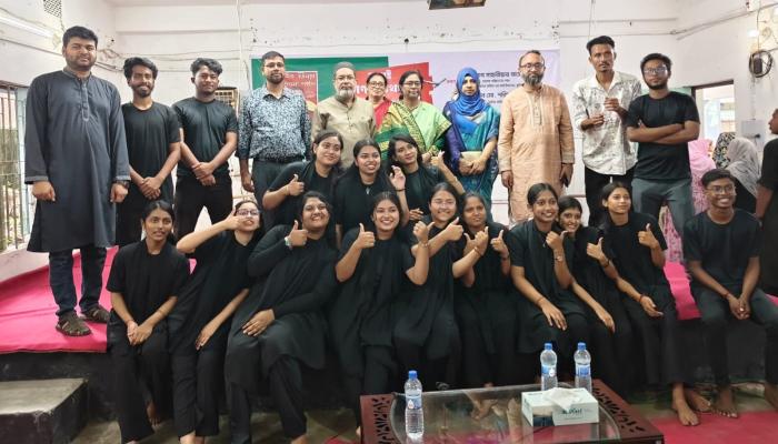 ভাষা সৈনিক অজিত গুহ মহাবিদ্যালয়ে জুলাই গণঅভ্যুত্থান দিবসের আলোচনা সভা ও পুরস্কার বিতরণ