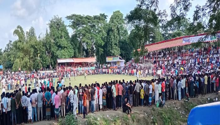 কসবায় ডাবল বাইক ফুটবল টূর্ণামেন্টের ফাইনাল অনুষ্ঠিত