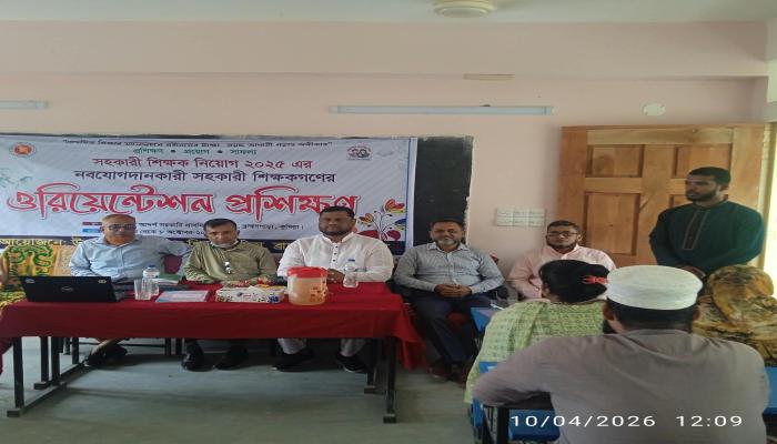 ব্রাহ্মণপাড়ায় নতুন প্রাথমিক শিক্ষকদের ফুল দিয়ে বরণ